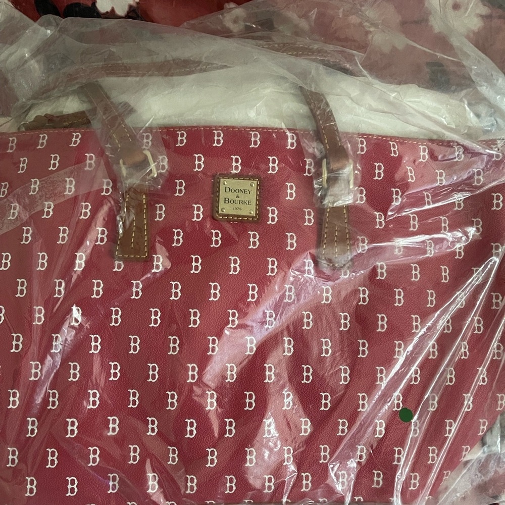 Dooney & Bourke red Tote with Logo Pattern - Picture 2 of 5